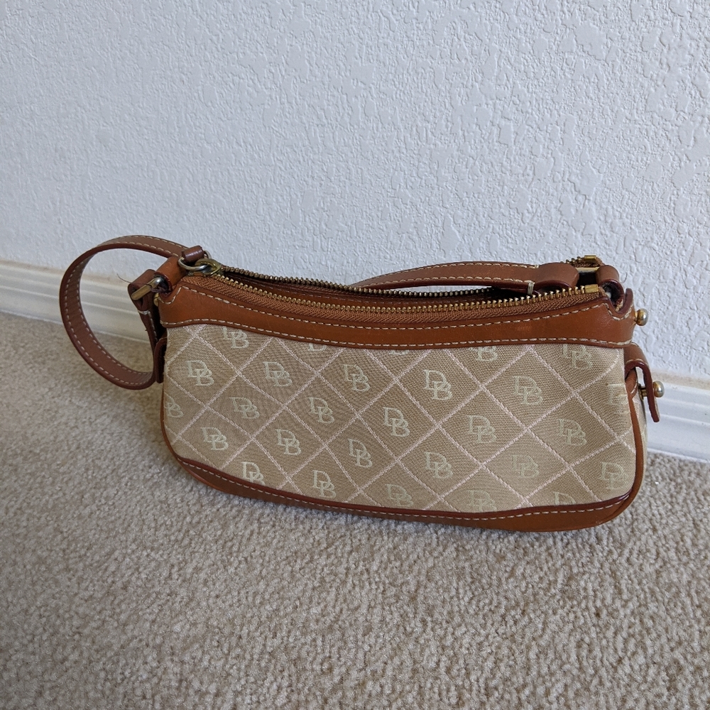 Dooney and Bourke handbag